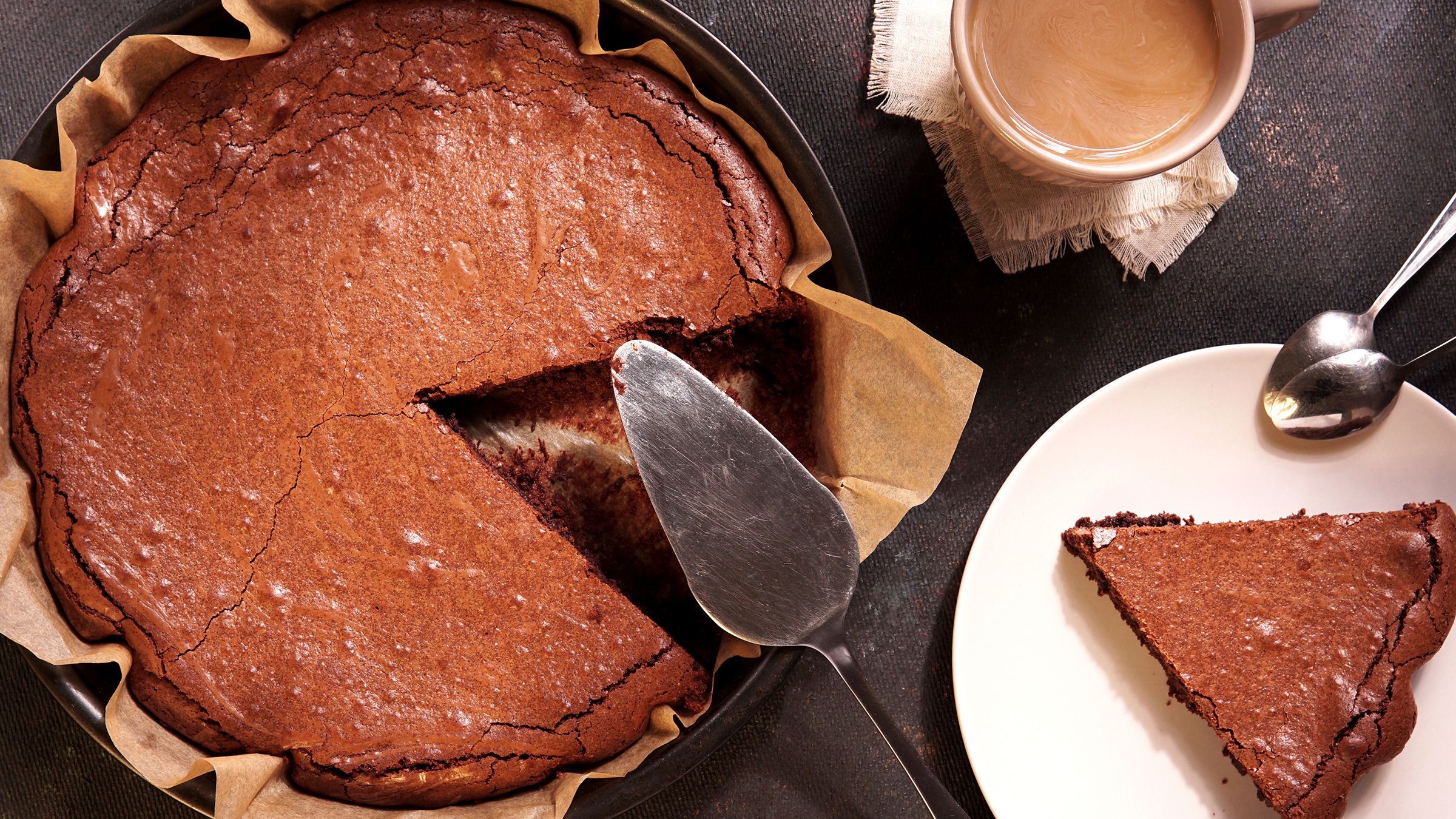 Zu gut um wahr zu sein: Dieses Rezept für Brownie-Kuchen ist einfach und maximal schokoladig